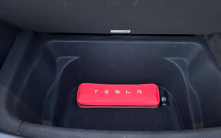 2023 Tesla Model Y Long Range AWD in Solid Black — Accessories
